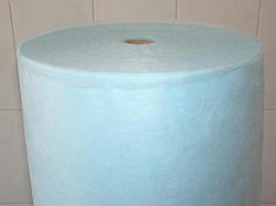 Одноразовые простыни в рулоне спанбонд